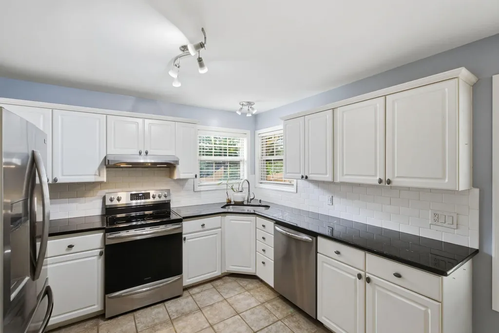 354 Reynolds Drive Richmond KY 40475