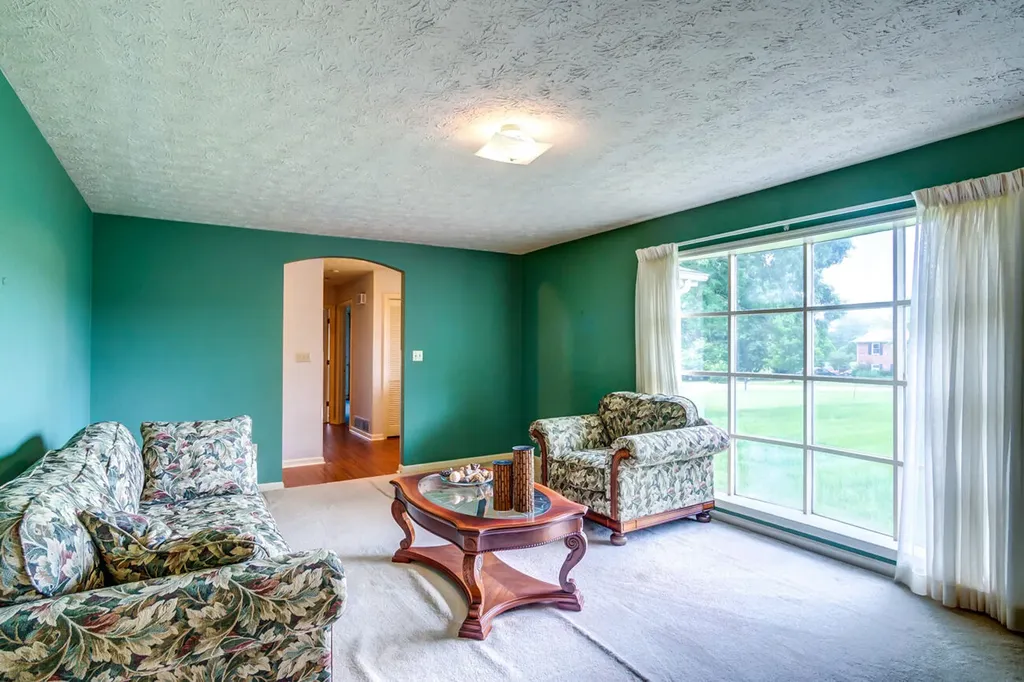 145 Country Estates Drive Paint Lick KY 40461