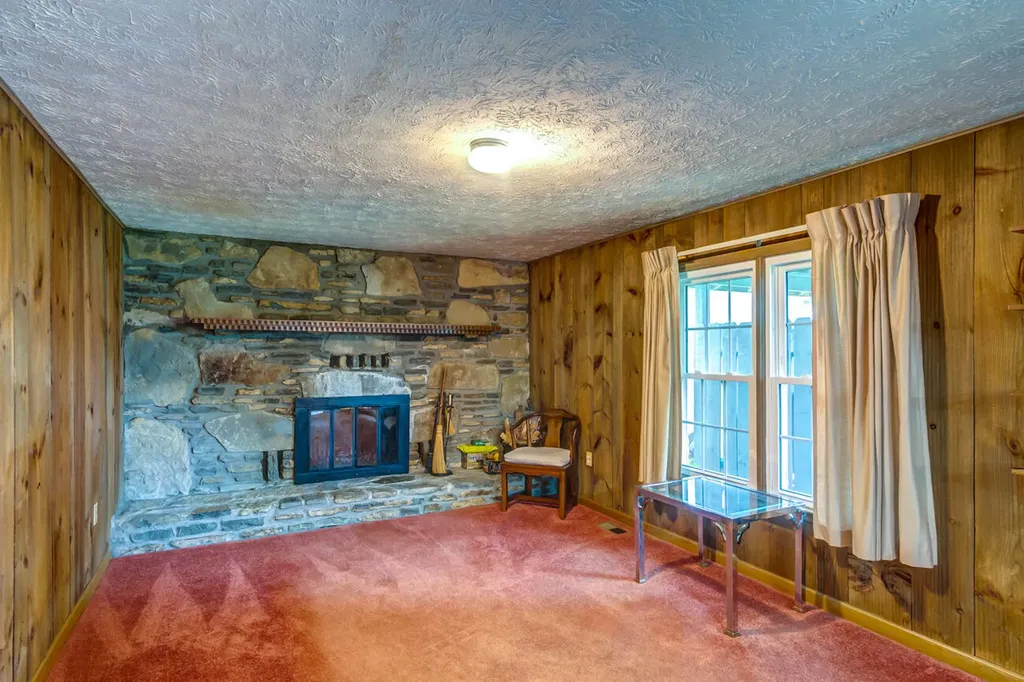 145 Country Estates Drive Paint Lick KY 40461