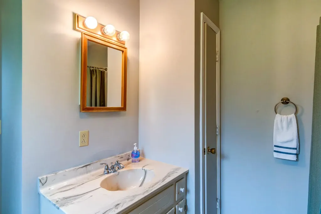 145 Country Estates Drive Paint Lick KY 40461