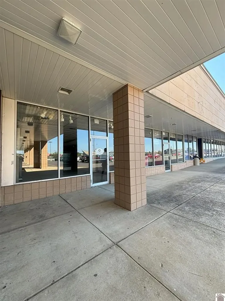 718 N 12th Street Murray KY 42071