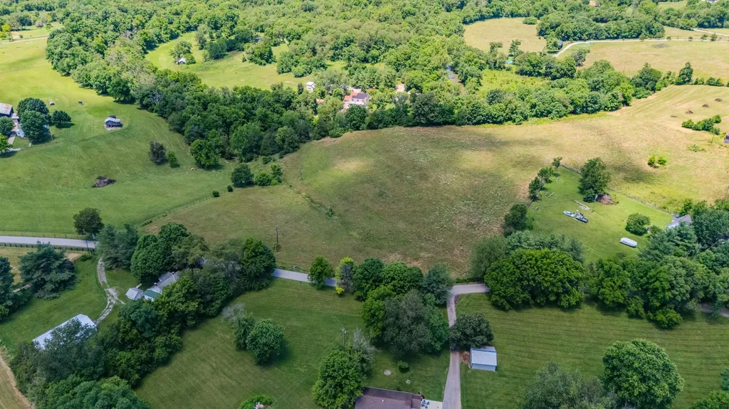 3475 Frankfort-ford Road Wilmore KY 40390