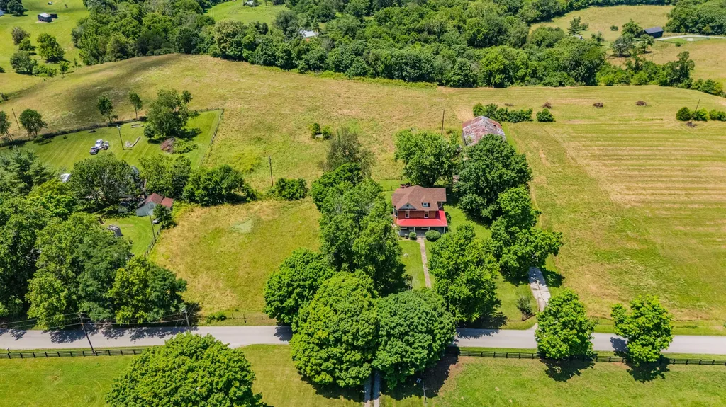 3475 Frankfort-ford Road Wilmore KY 40390