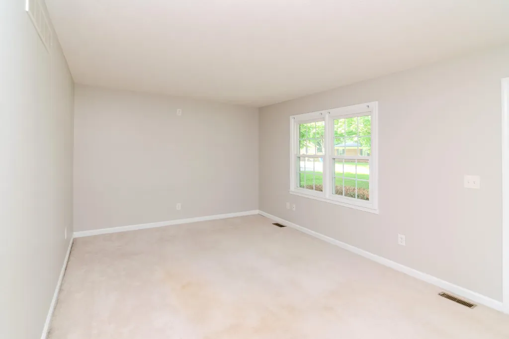 174 Fairview Avenue Lawrenceburg KY 40342