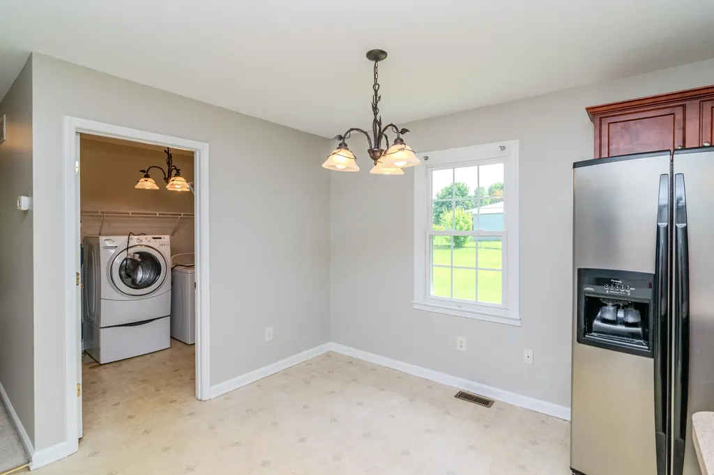 174 Fairview Avenue Lawrenceburg KY 40342