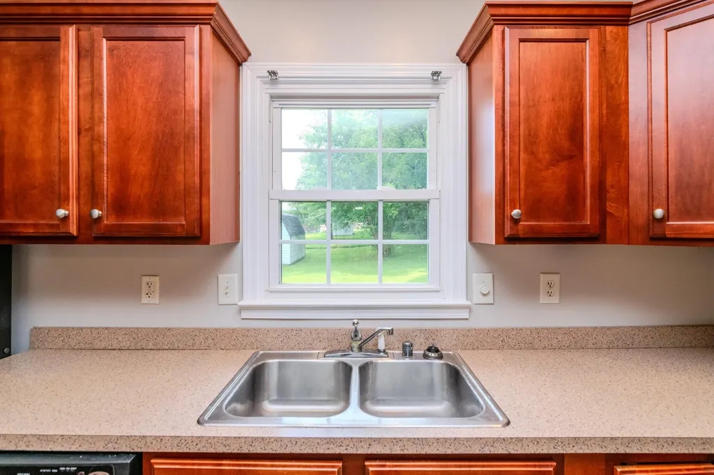 174 Fairview Avenue Lawrenceburg KY 40342