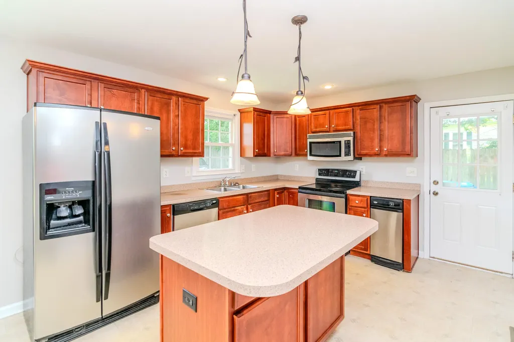 174 Fairview Avenue Lawrenceburg KY 40342