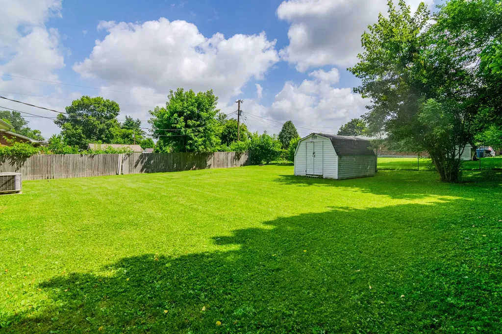 174 Fairview Avenue Lawrenceburg KY 40342