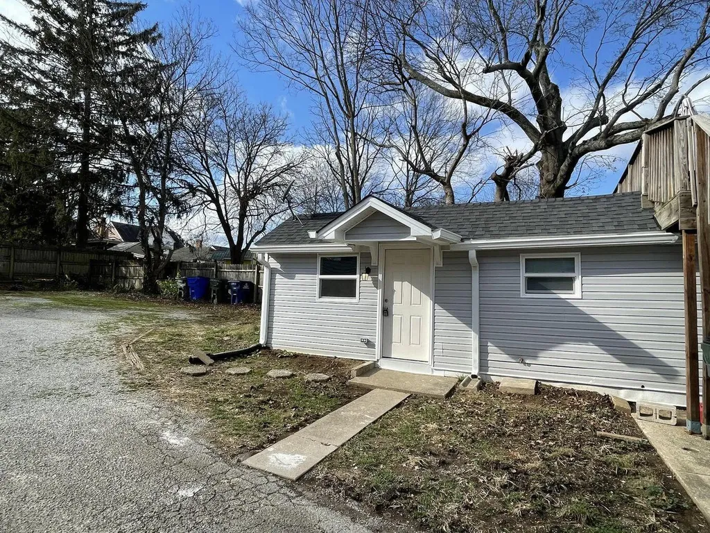 124 Penmoken Park Lexington KY 40503