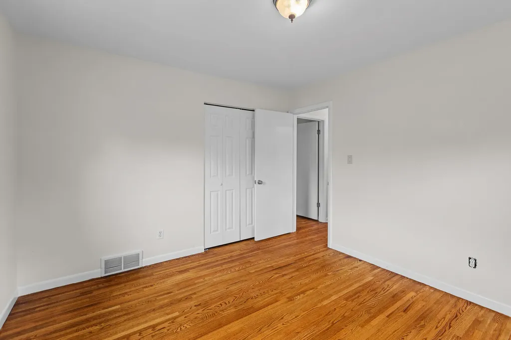 3841 Walhampton Drive Lexington KY 40517