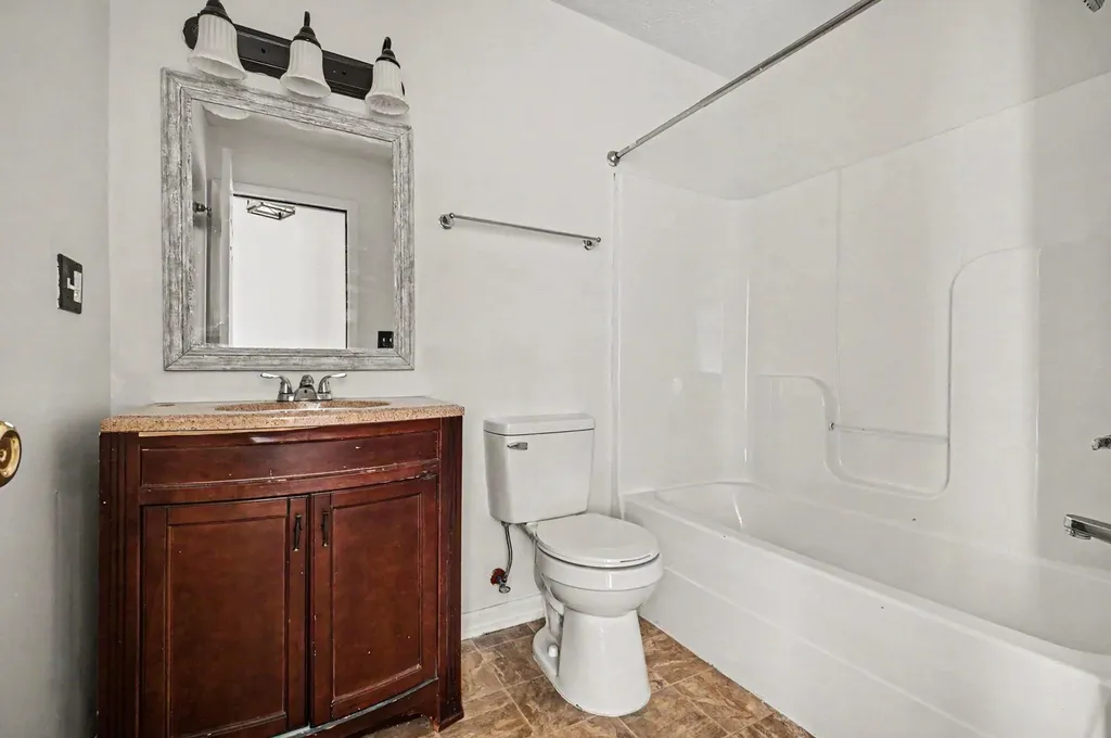 263 Creekwood Drive Berea KY 40403