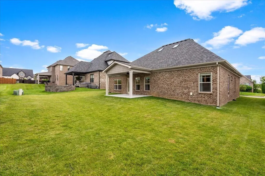 2340 Coroneo Lane Lexington KY 40509