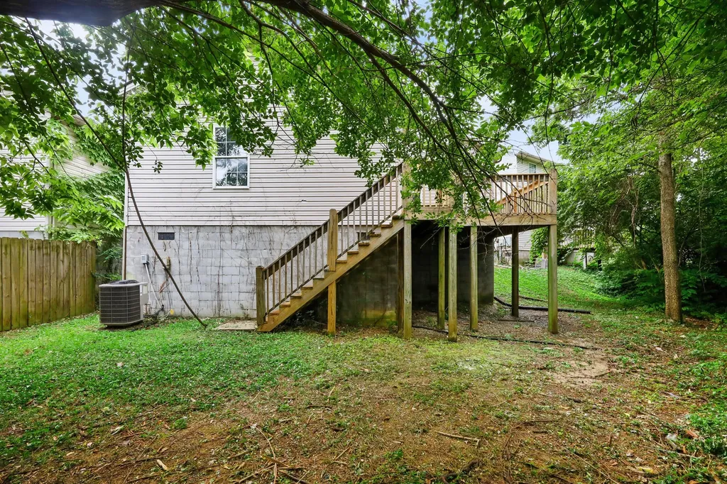 672 Danby Woods Drive Lexington KY 40509