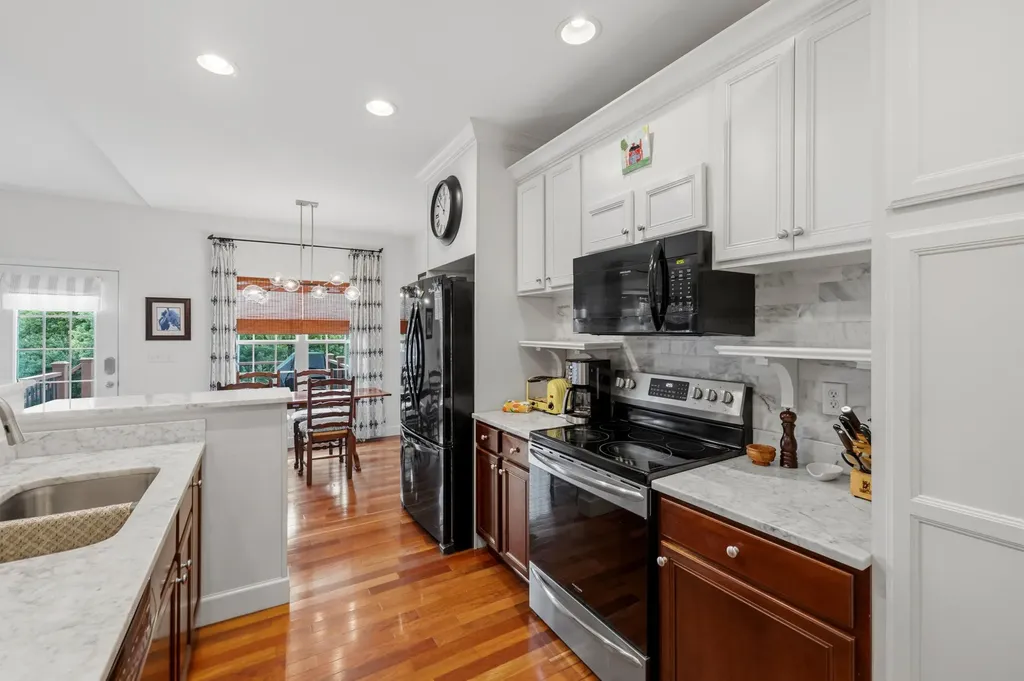 373 Jane Briggs Avenue Lexington KY 40509