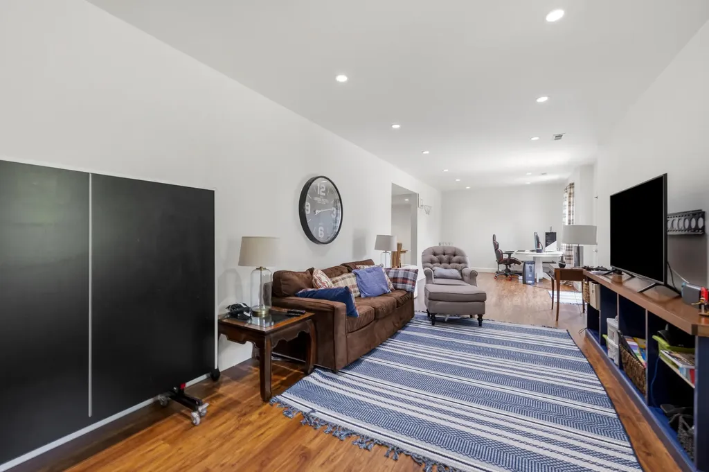 373 Jane Briggs Avenue Lexington KY 40509