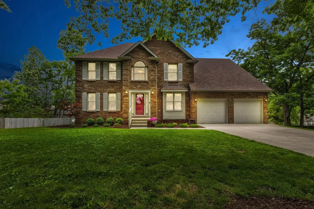 182 Chardonnay Court Winchester KY 40392