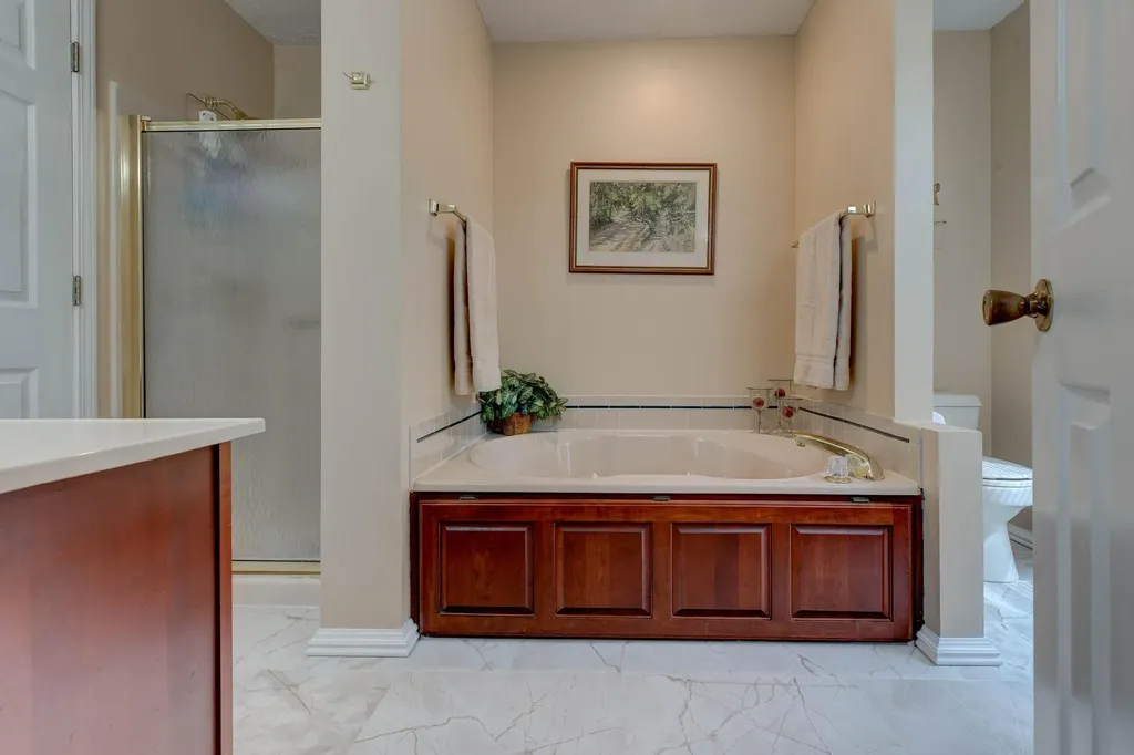 182 Chardonnay Court Winchester KY 40392