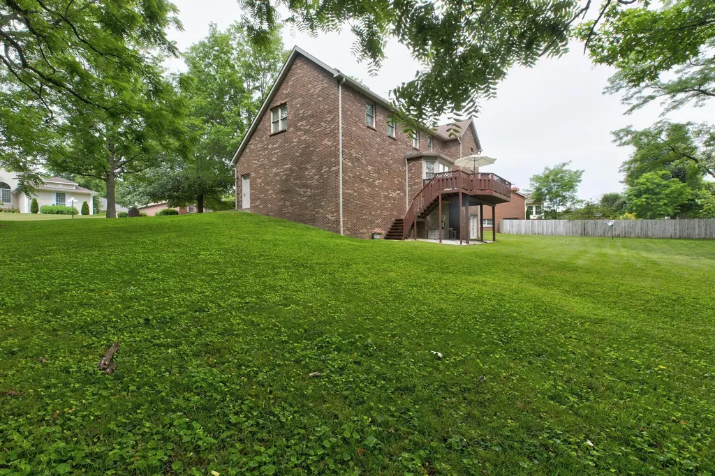 182 Chardonnay Court Winchester KY 40392