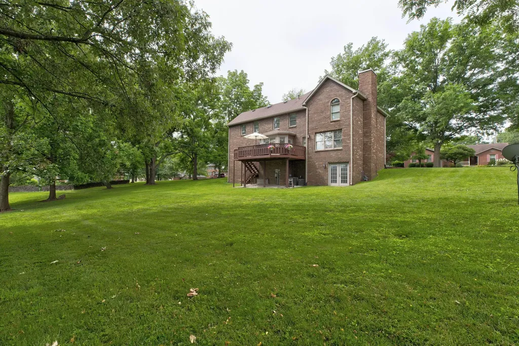 182 Chardonnay Court Winchester KY 40392