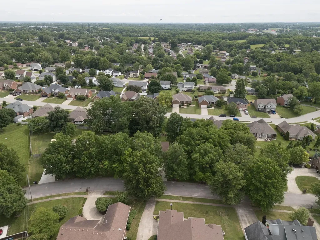 182 Chardonnay Court Winchester KY 40392
