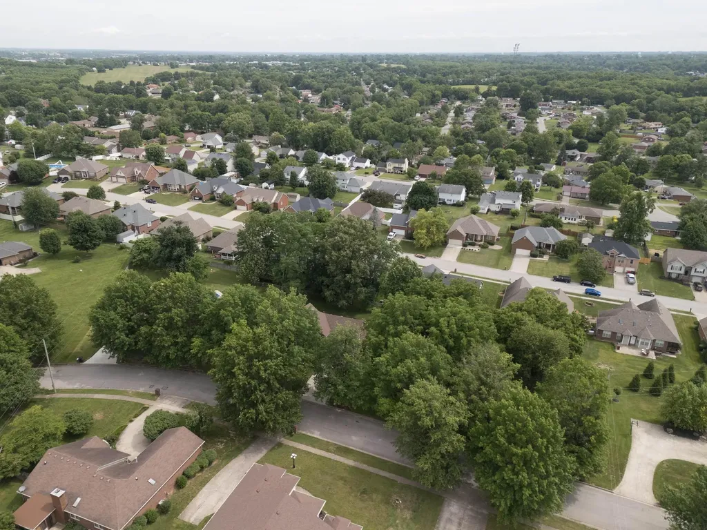 182 Chardonnay Court Winchester KY 40392