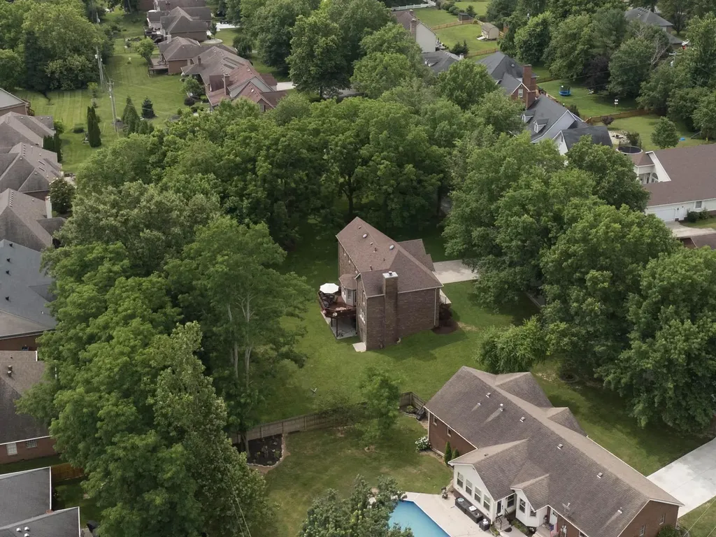 182 Chardonnay Court Winchester KY 40392