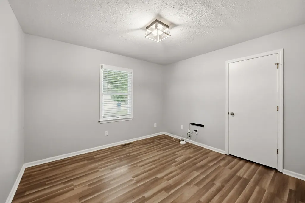 320 Sycamore Court Frankfort KY 40601