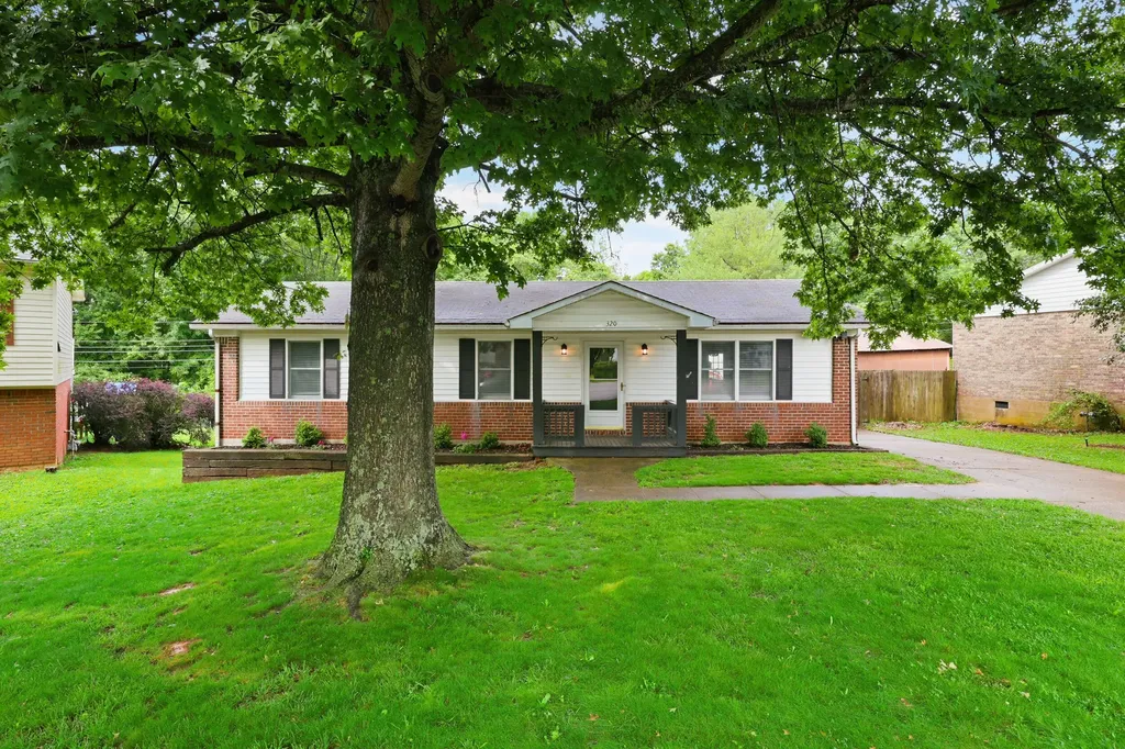 320 Sycamore Court Frankfort KY 40601
