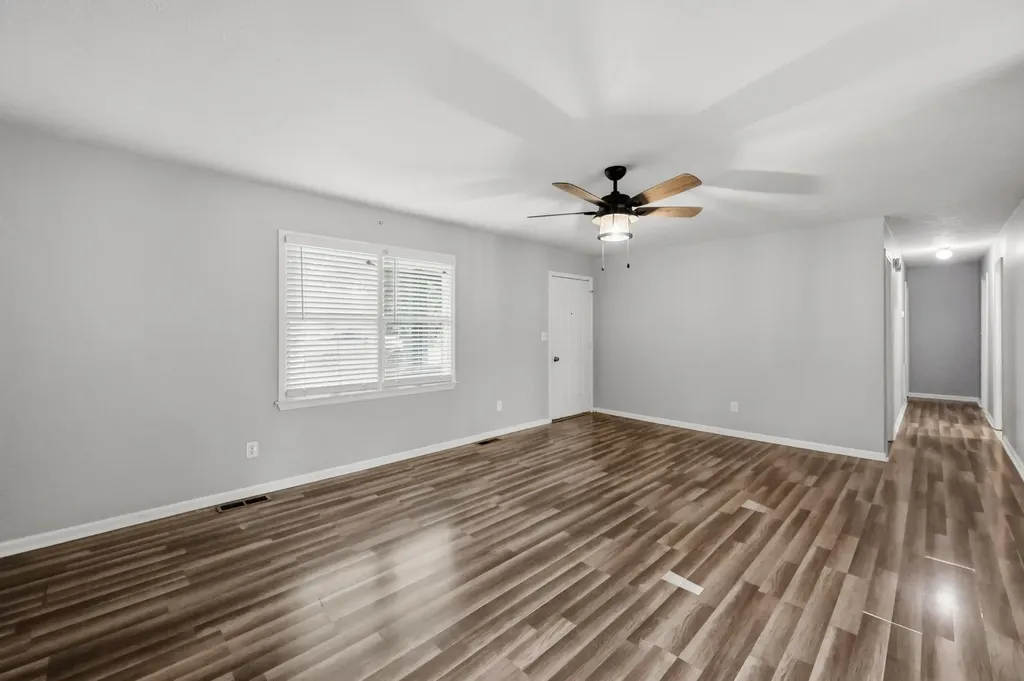 320 Sycamore Court Frankfort KY 40601