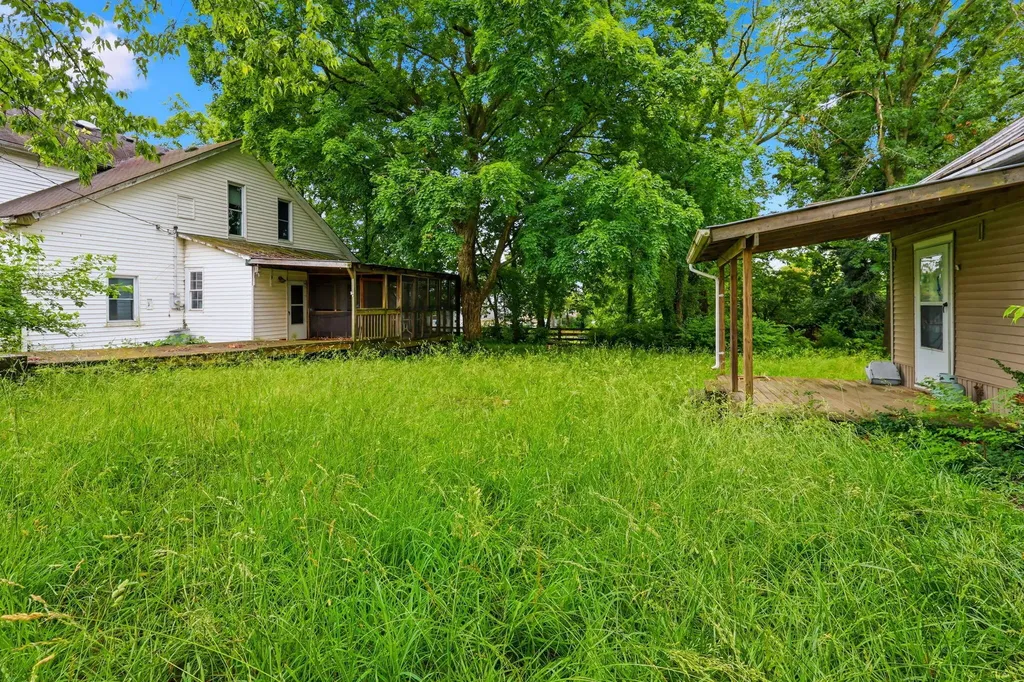 521 N Lexington Avenue Wilmore KY 40390