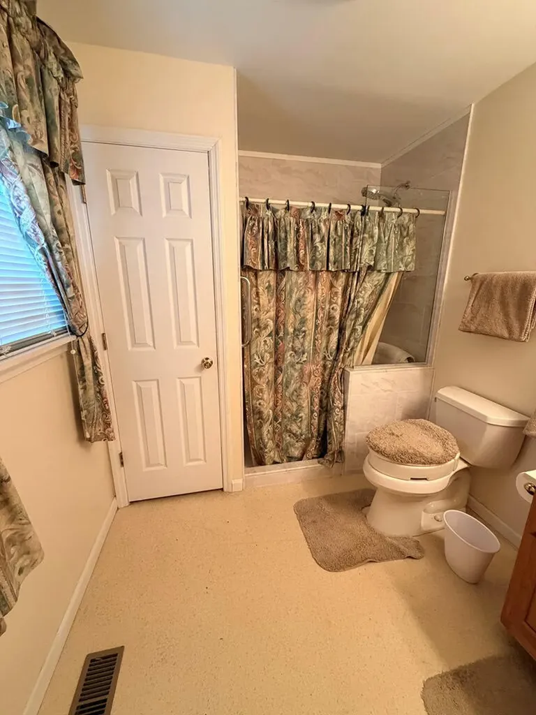 17004 Kentucky 979 Beaver KY 41604