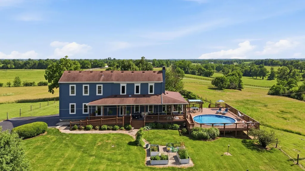 930 Steele Road Versailles KY 40383