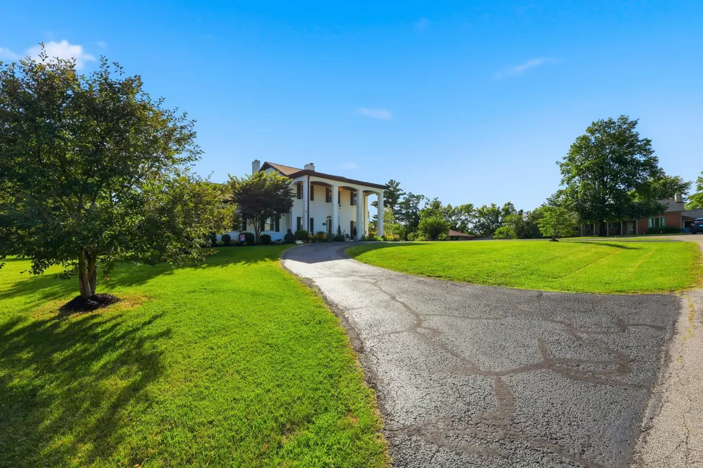 1029 Linden Drive Lawrenceburg KY 40342