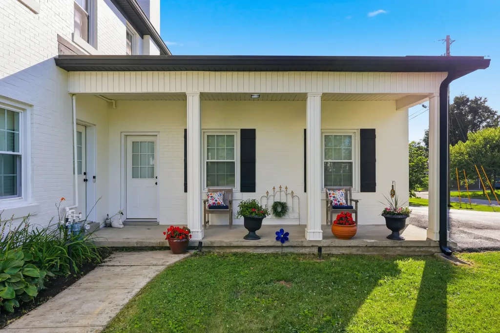 1029 Linden Drive Lawrenceburg KY 40342