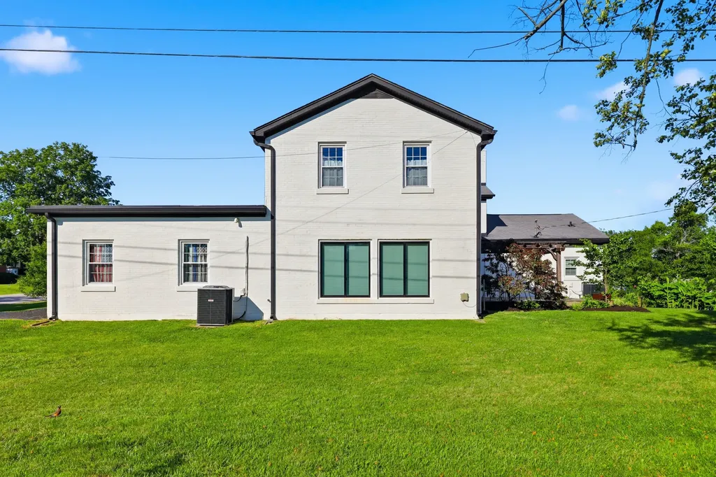 1029 Linden Drive Lawrenceburg KY 40342