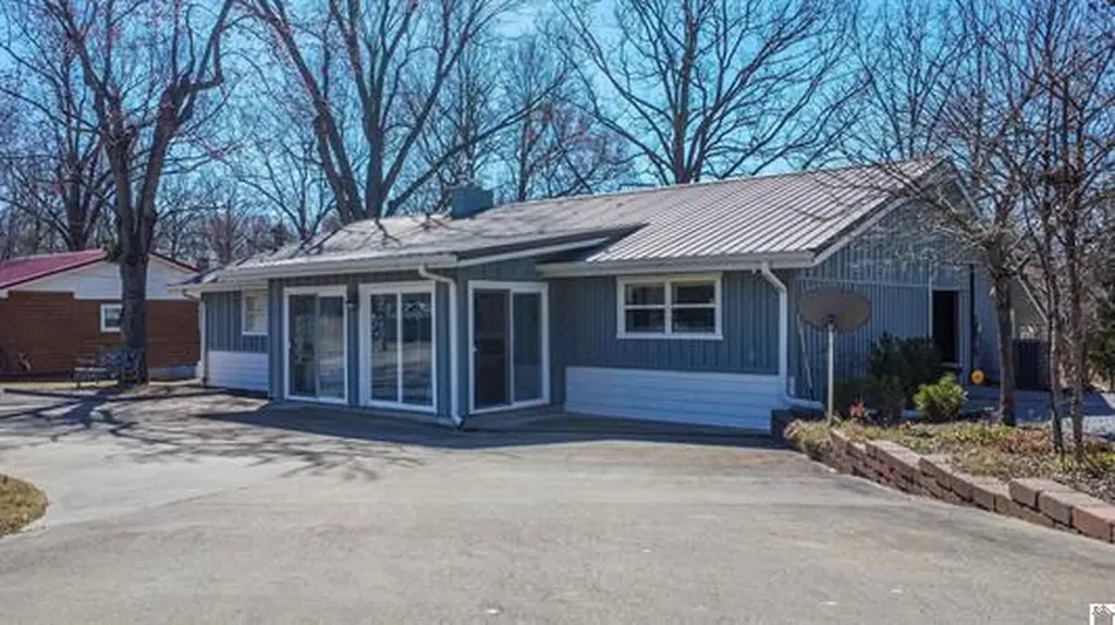 115 Dogwood Hills Club Road Gilbertsville KY 42044