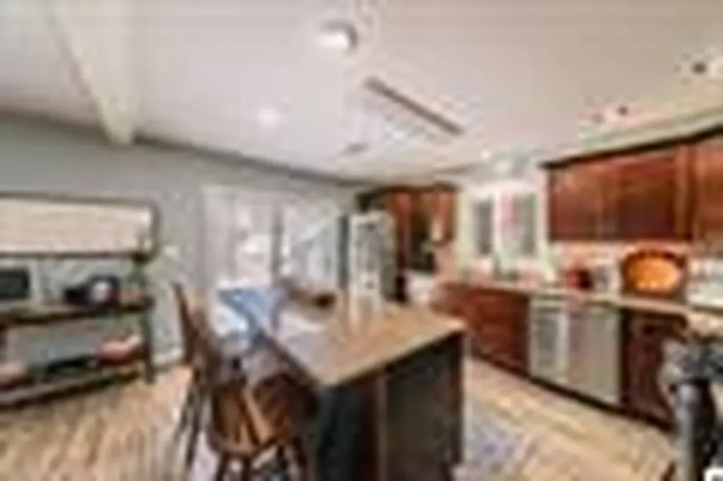 115 Dogwood Hills Club Road Gilbertsville KY 42044