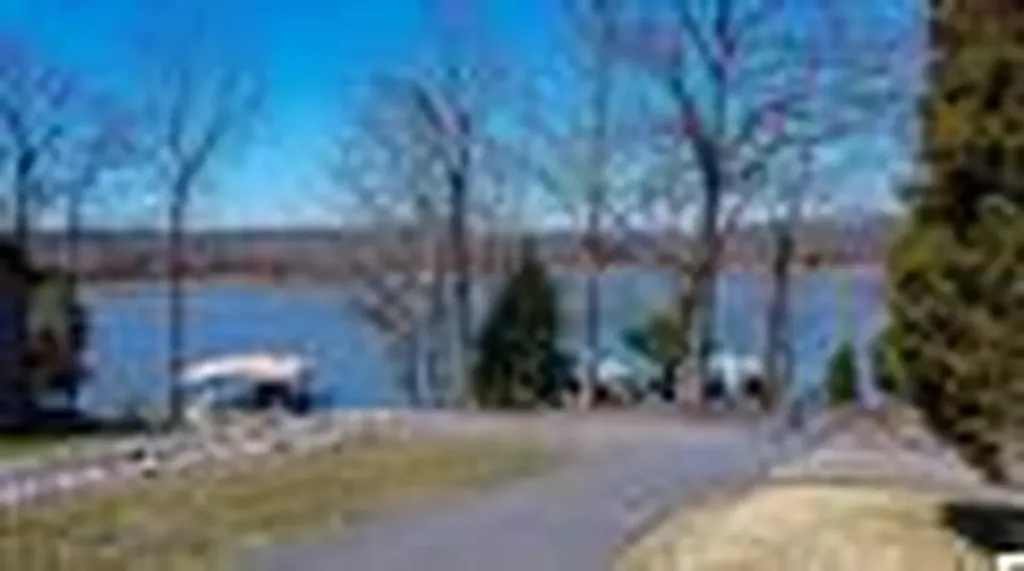115 Dogwood Hills Club Road Gilbertsville KY 42044