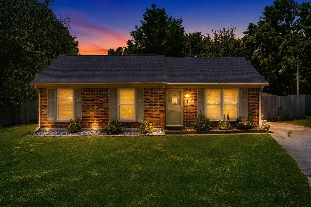 3456 Smoky Mountain Drive Lexington KY 40515