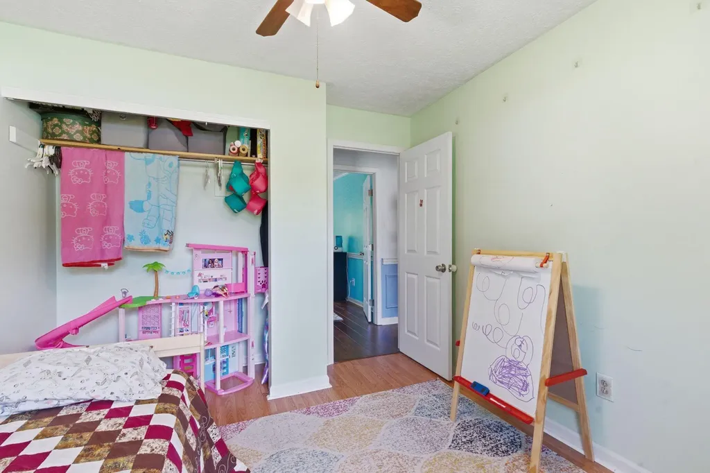 3456 Smoky Mountain Drive Lexington KY 40515