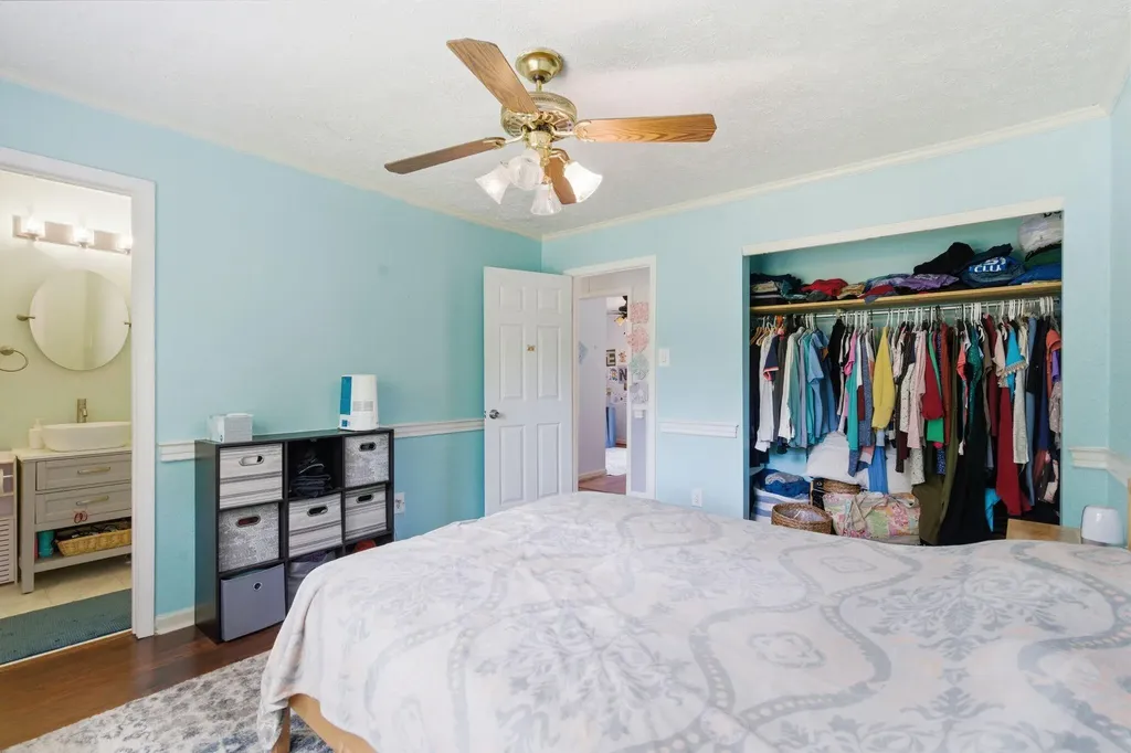 3456 Smoky Mountain Drive Lexington KY 40515