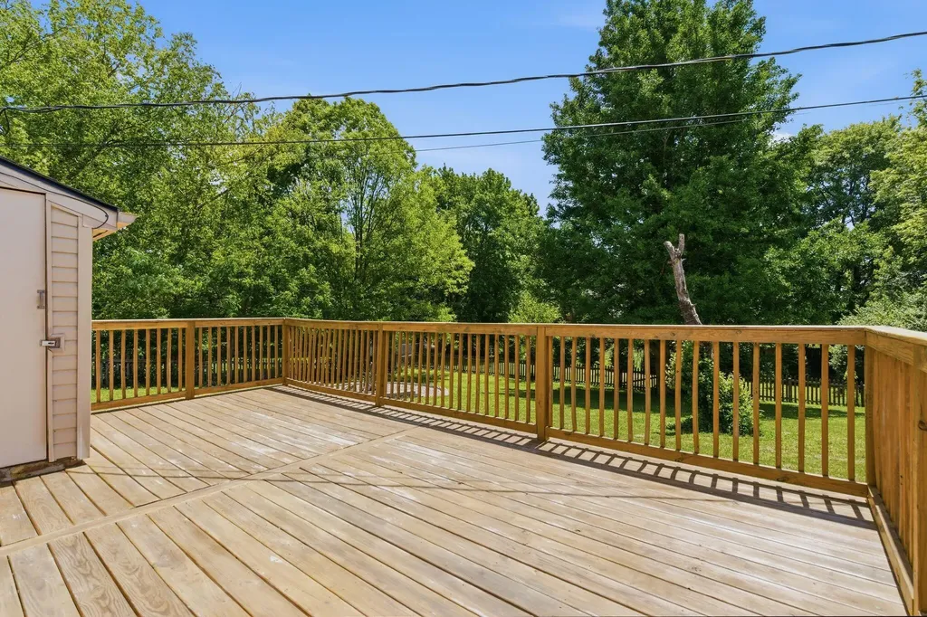 3456 Smoky Mountain Drive Lexington KY 40515