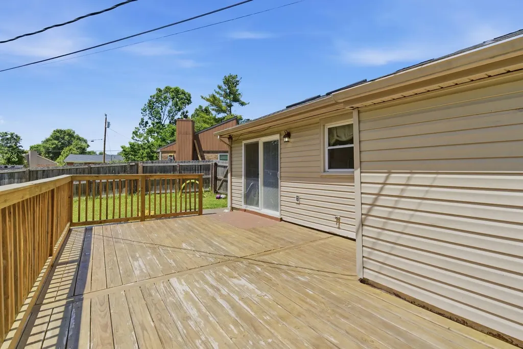 3456 Smoky Mountain Drive Lexington KY 40515