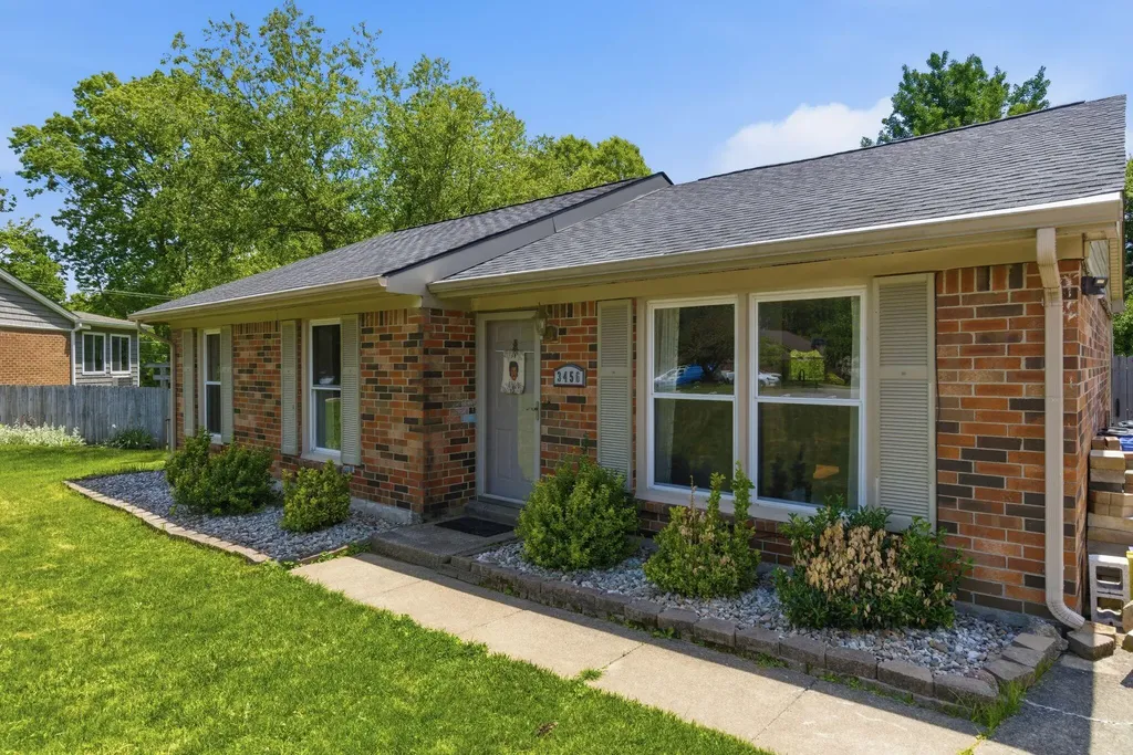 3456 Smoky Mountain Drive Lexington KY 40515