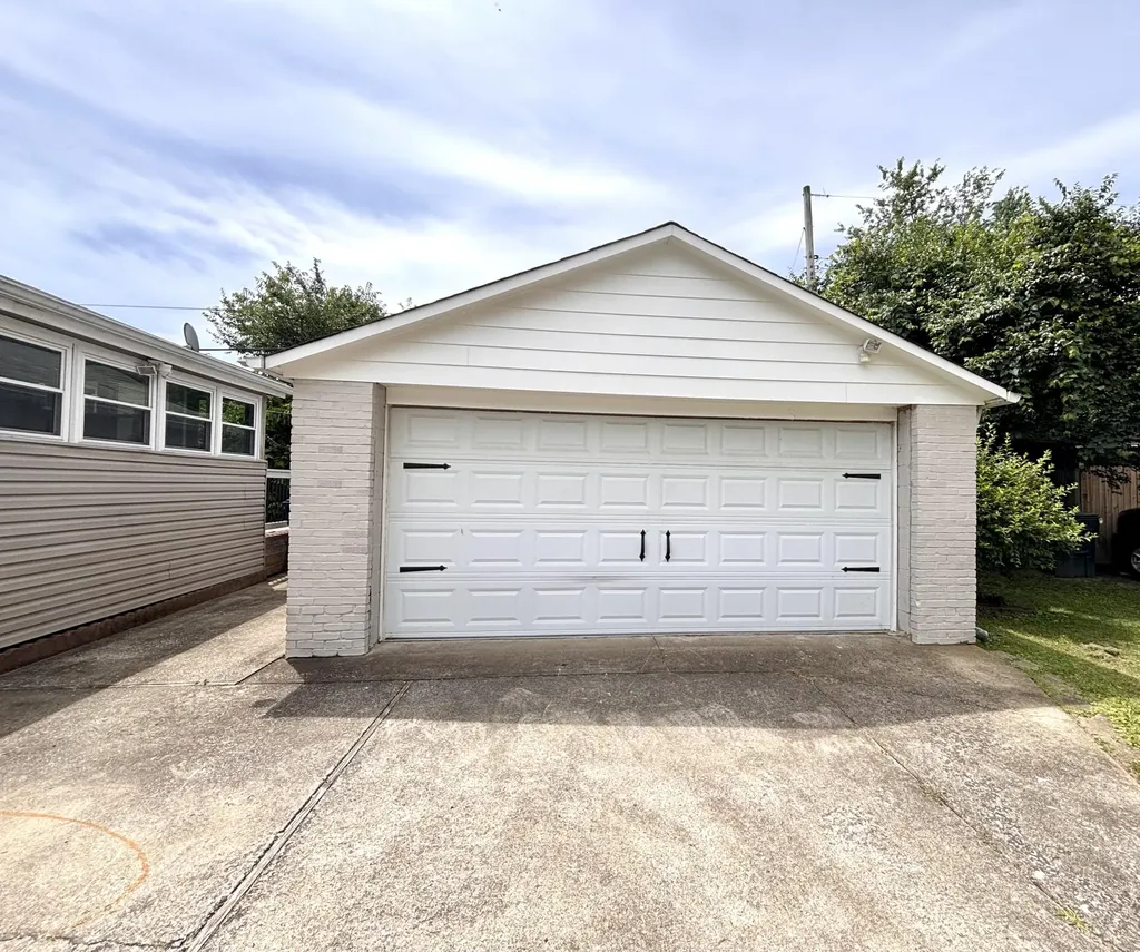 2101 Cypress Drive Lexington KY 40504