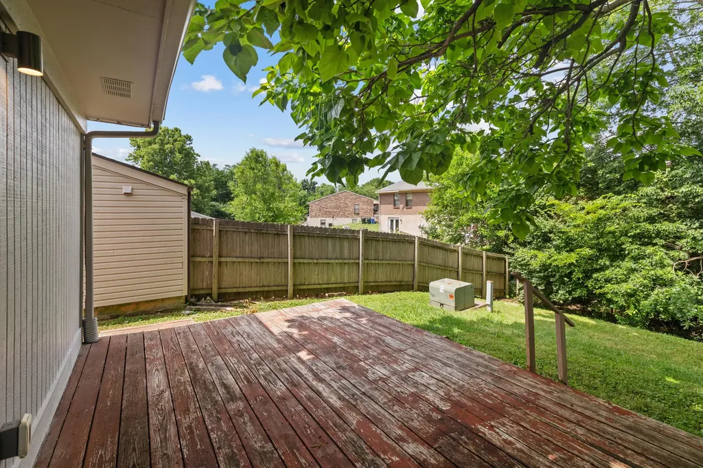 1345 Grafton Drive Lexington KY 40515