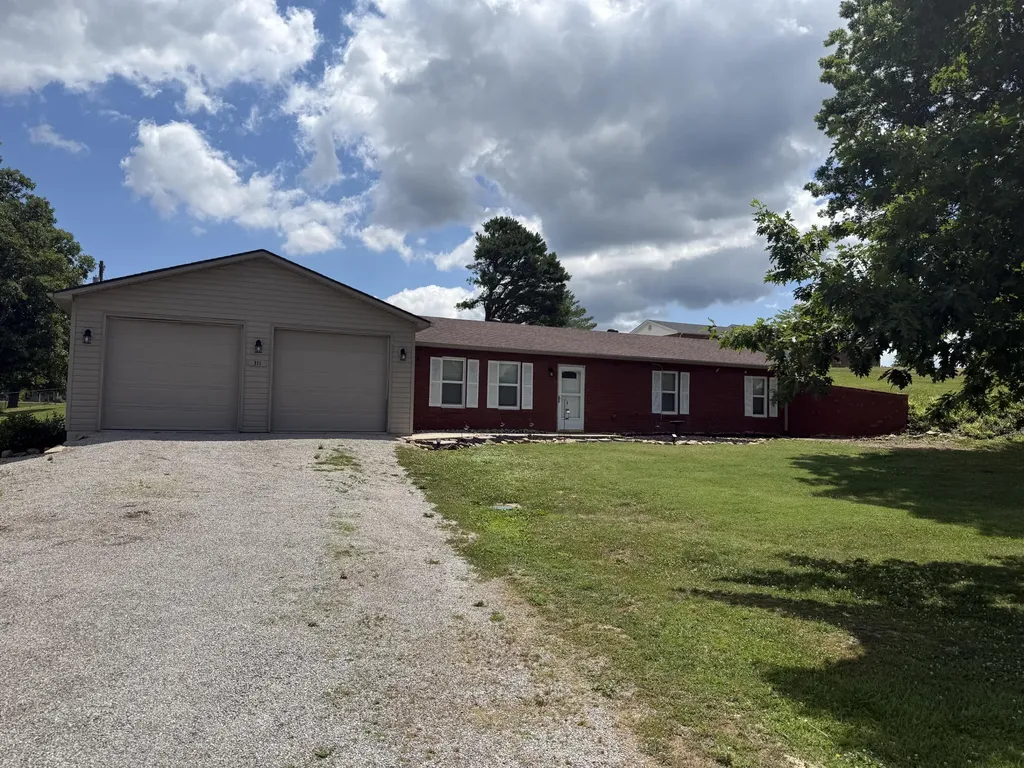311 Silver Eagle Drive London KY 40744