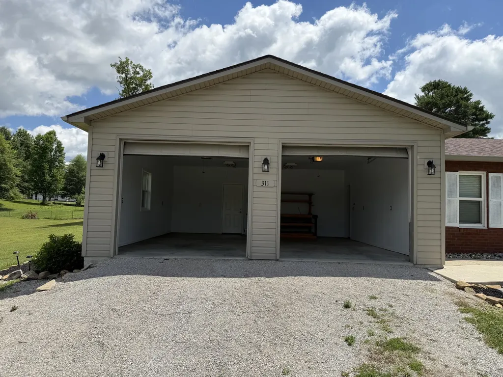 311 Silver Eagle Drive London KY 40744