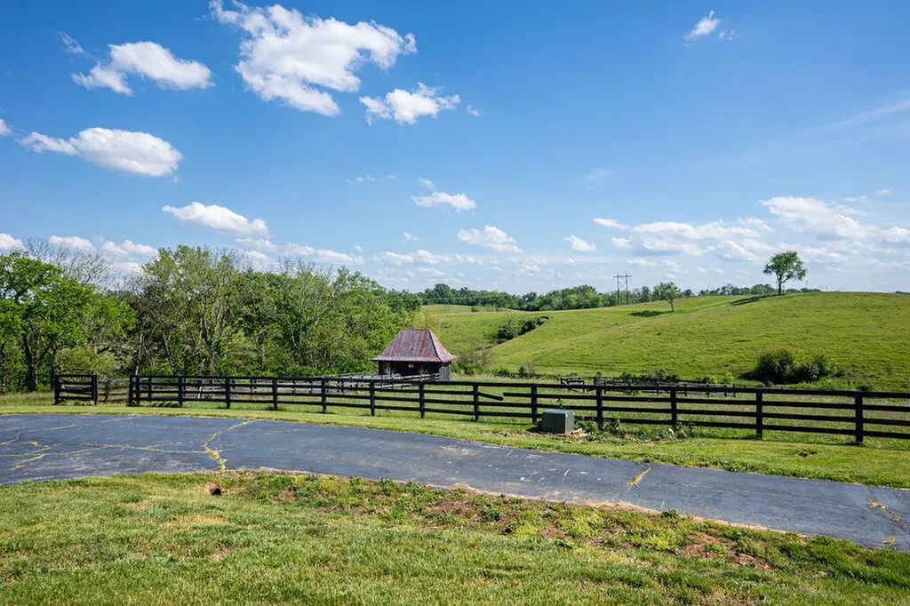 100 Rolling Ridge Lane Richmond KY 40475