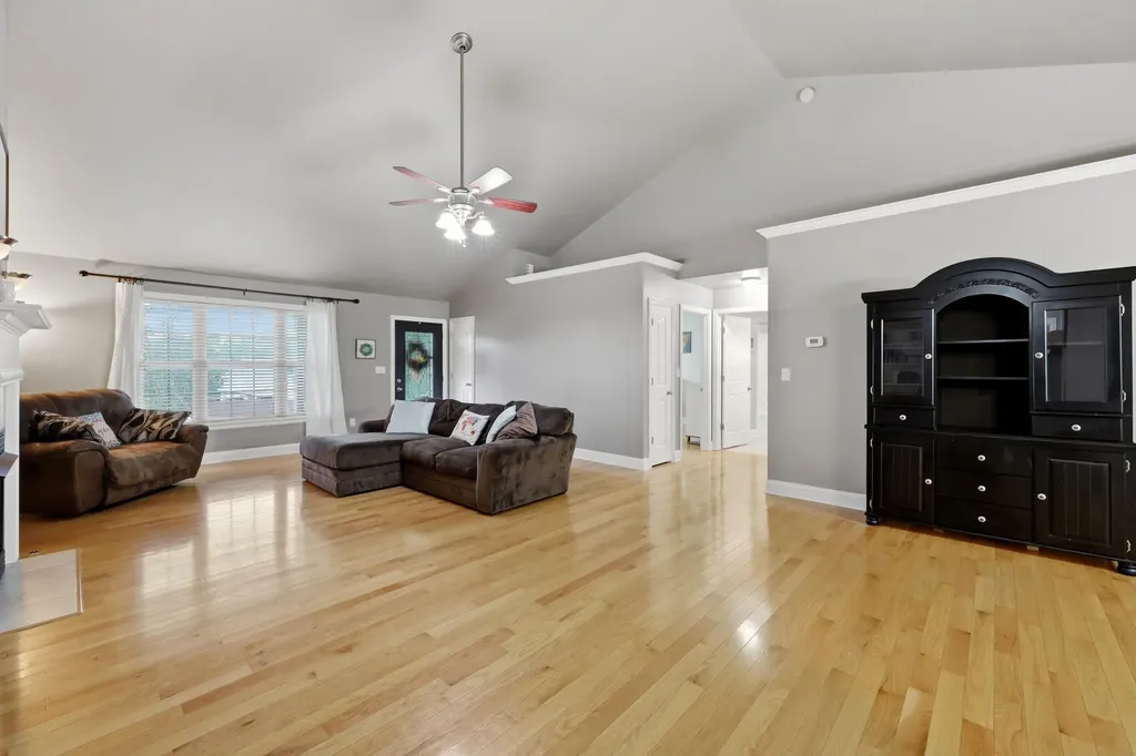 1037 Ashlyn Drive Mt Sterling KY 40353